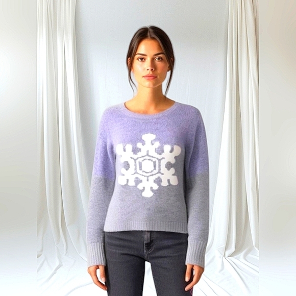 cupcakes & cashmere Sweaters - Cupcake and Cashmere Winter Sweater Size Extra Small